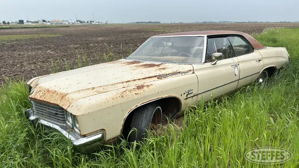 1971 Buick LeSabre Custom Car