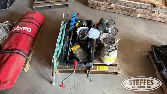 Ice fishing items