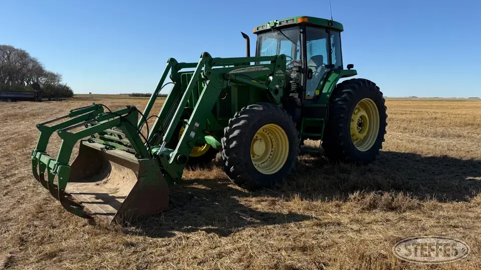 2003 John Deere 7810 MFWD Tractor
