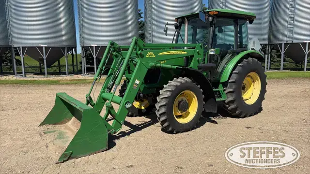 2009 John Deere 5101E