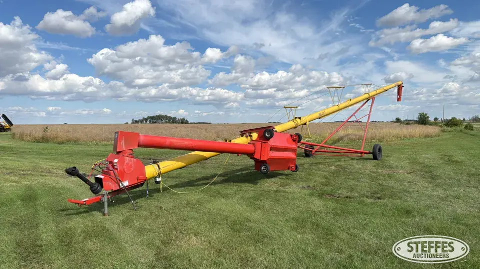 Westfield MK100-71 Swing Hopper Auger