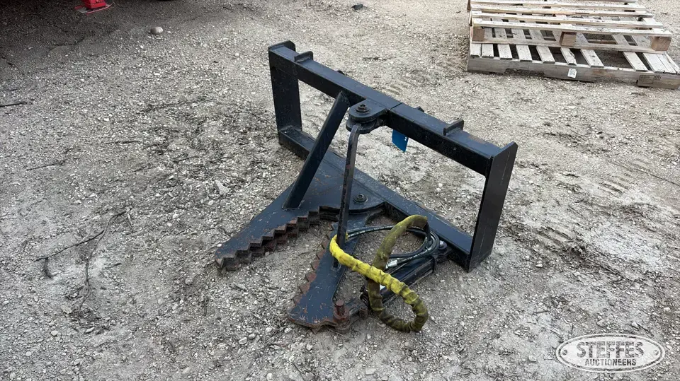 Skid steer tree/post puller Skid Steer Tree Saws-Shears-Puller
