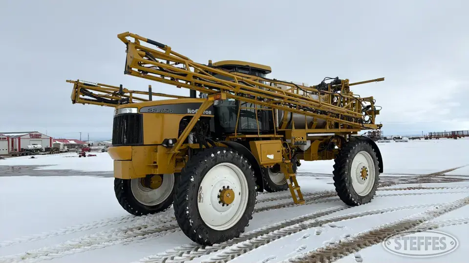2008 RoGator SS874 Self-Propelled Sprayer