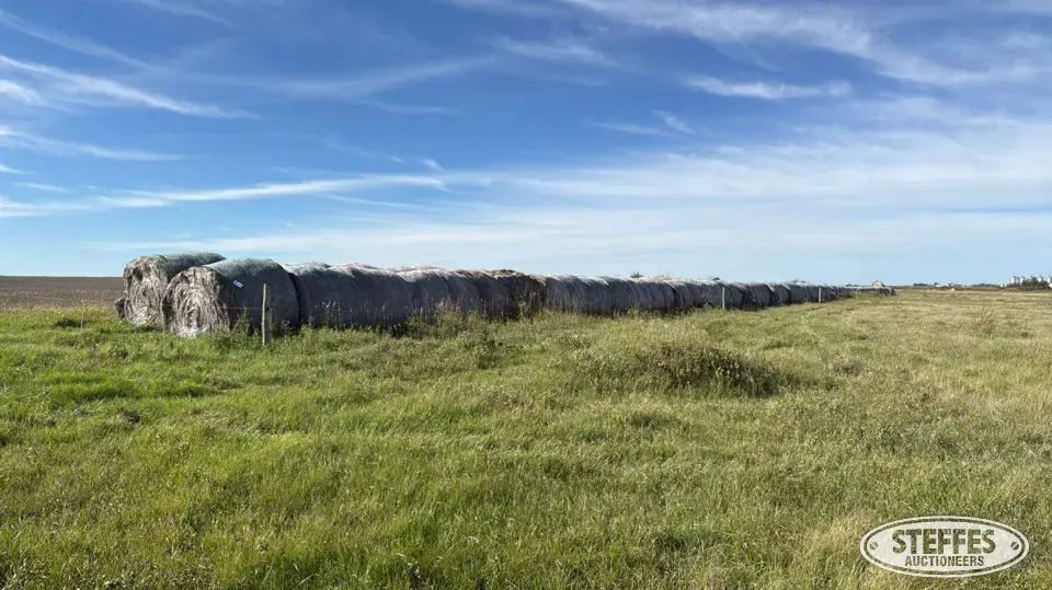 Approx. (168) organic flax straw bales Forage