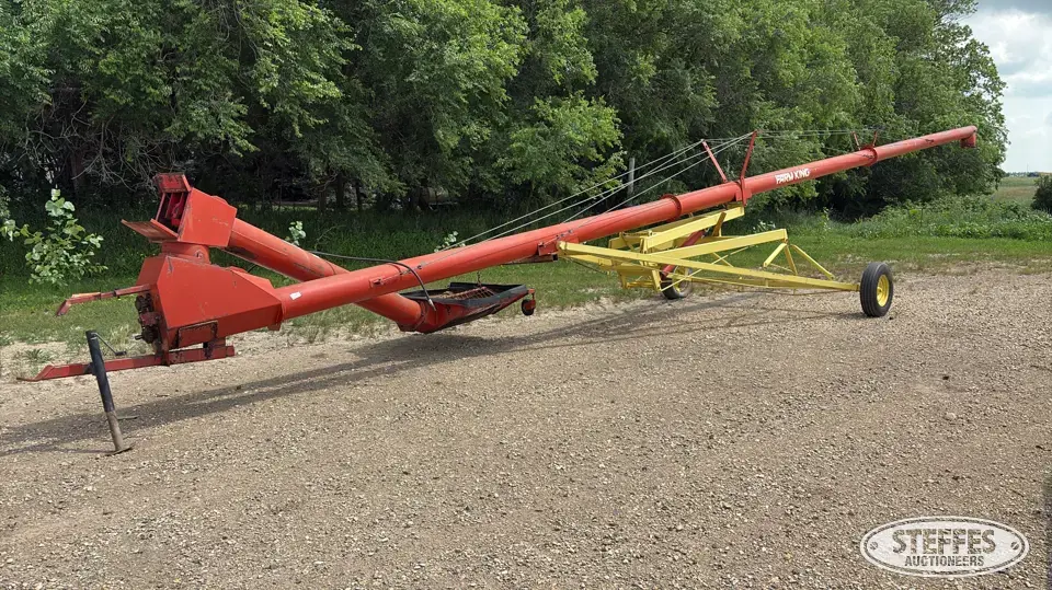 Buhler Farm King 1060 Swing Hopper Auger