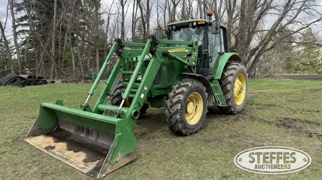 2007 John Deere 7420
