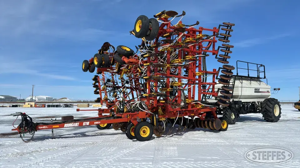 2003 Bourgault 5710 w/2003 Bourgault 5440 Air Drills & Air Seeder