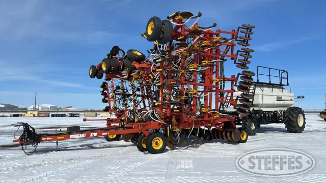 2003 Bourgault 5710 w/2003 Bourgault 5440