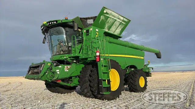 2018 John Deere S790
