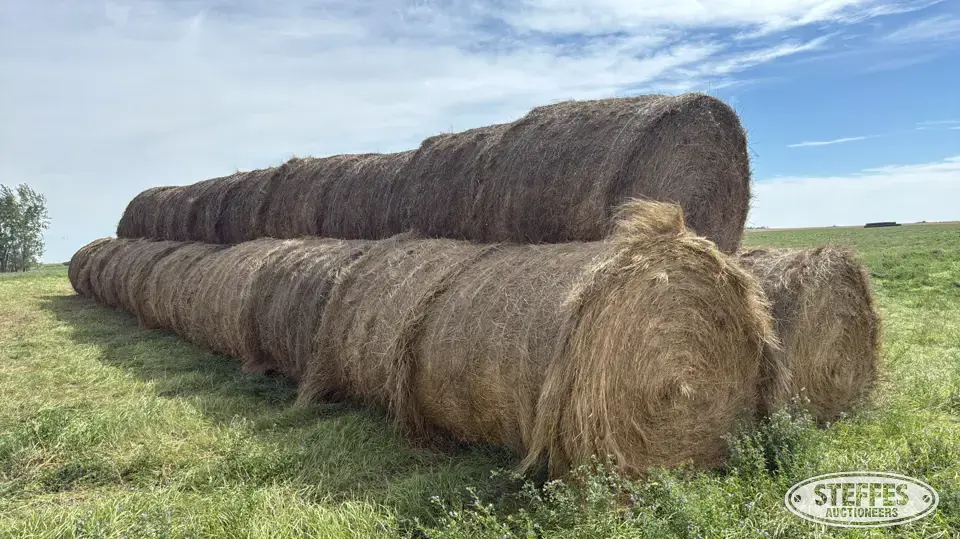 (34) 5x6 round bales Forage