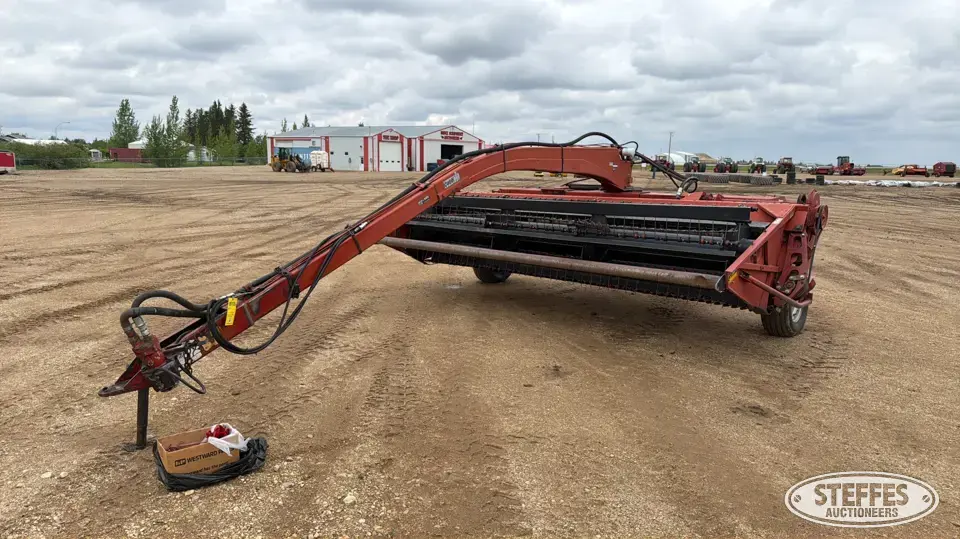 Case IH 8370 Mower Conditioner