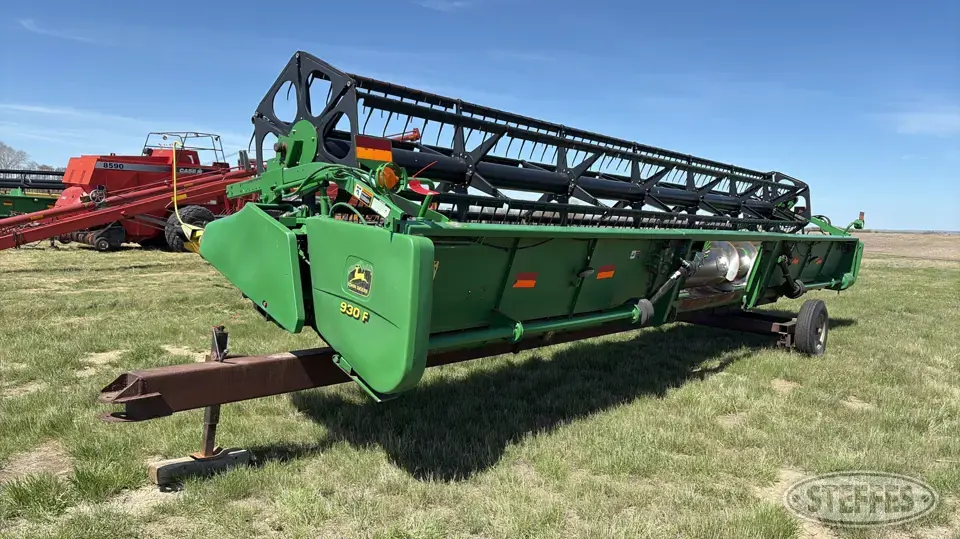 2000 John Deere 930F Flex Head