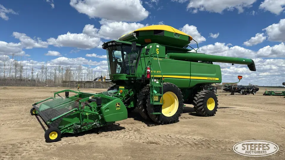 2008 John Deere 9870 STS Combine