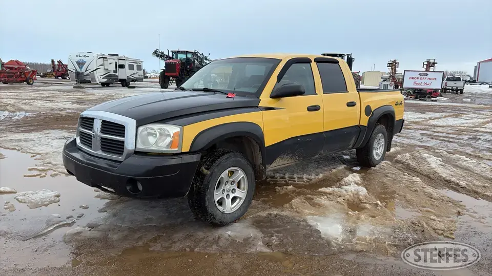 2006 Dodge Dakota SLT Compact Pickup