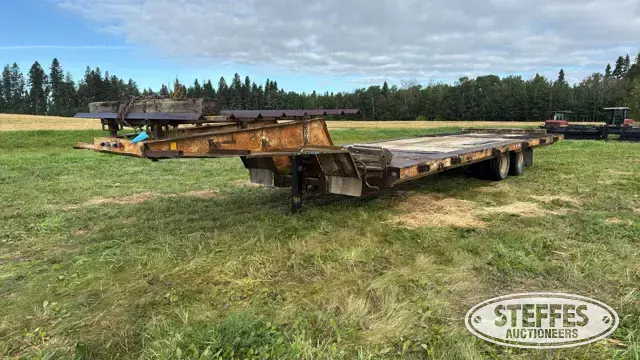 Tilt deck trailer
