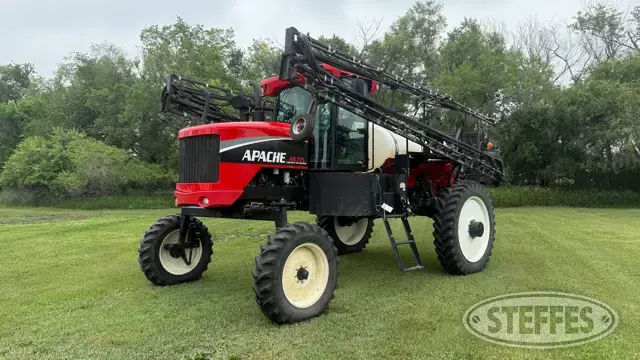 2009 Apache AS715