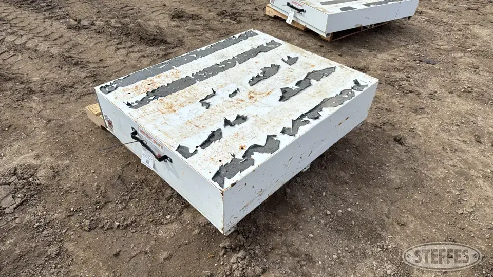 Weather Guard Pack Rat Storage and Bench