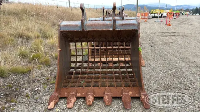 WBM excavator skeleton bucket
