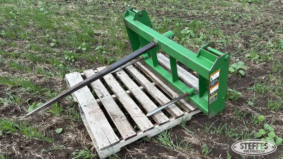 Frontier bale spear Tractor Loaders and Attachment