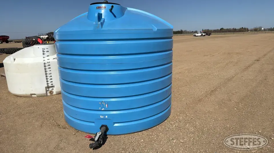 Hold-On Poly Tank