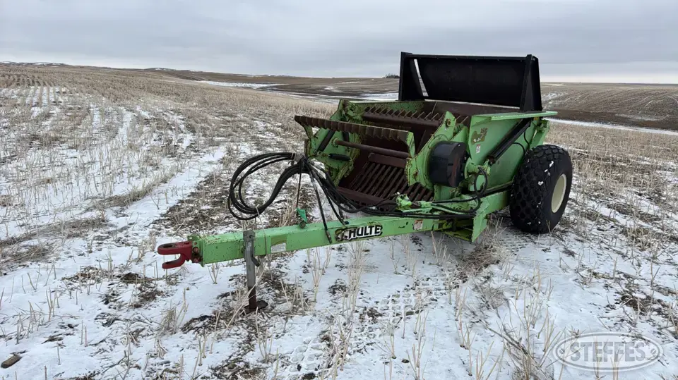 Schulte Giant 2500 Rock Picker