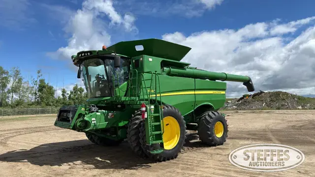 2013 John Deere S680
