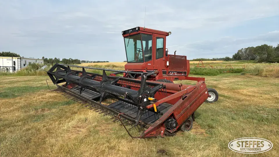 1989 Case 6000 Self-Propelled Swather