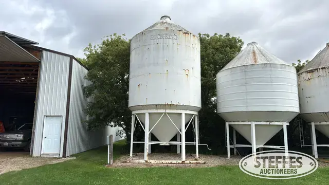 Stor-King hopper bin