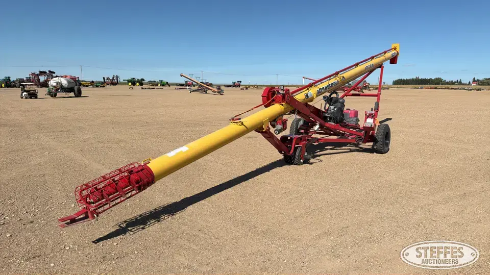 2023 AGI Westfield STX2 10-41 Straight Auger