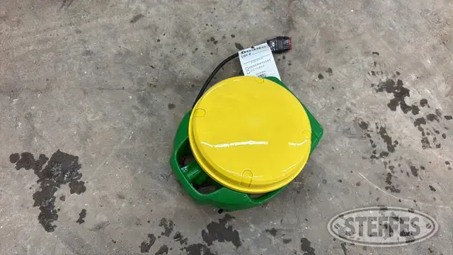 2023 John Deere StarFire 7000