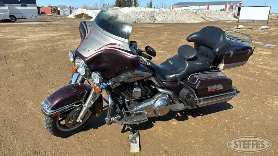 2007 Harley Davidson Electra Glide Classic Motorcycles and Scooter