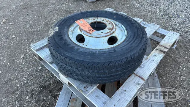 (1) Continental LT245/75R17 tire