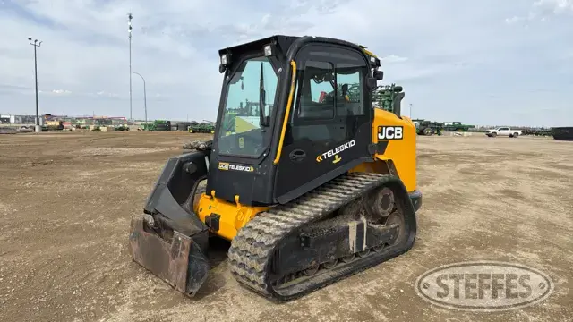 2019 JCB 3TS-8T