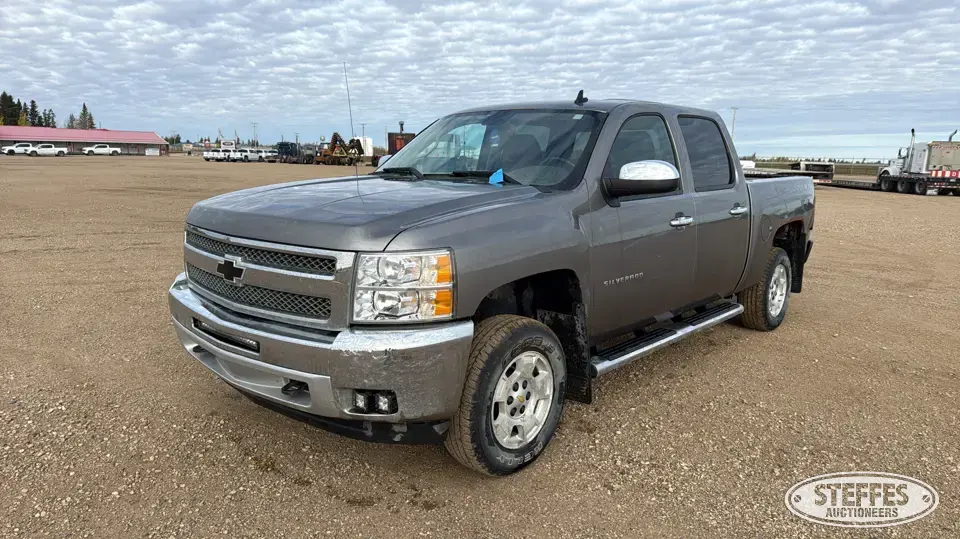 2013 Chevrolet Silverado 1500 Half Ton Pickup