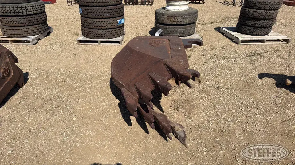 Hensley Adco Excavator Attachment