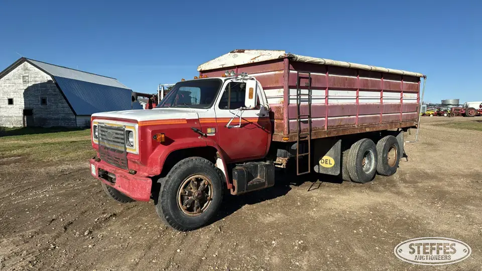 1982 Chevrolet C70 Grain Truck