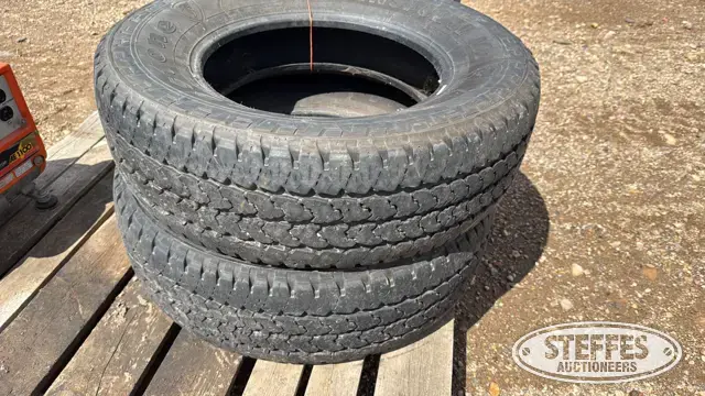 (2) Firestone LT265/70R18 tires