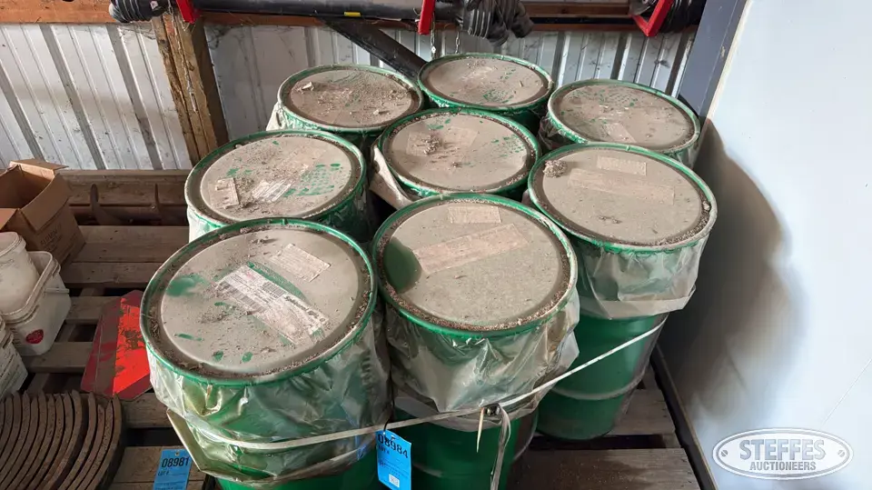 Castrol Spheerol EPL 0 Farm Support Item
