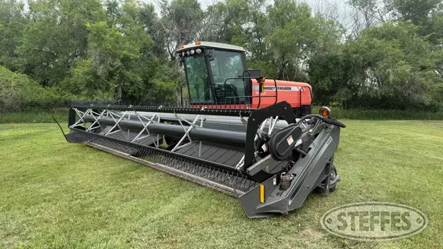 2005 Massey Ferguson 9220