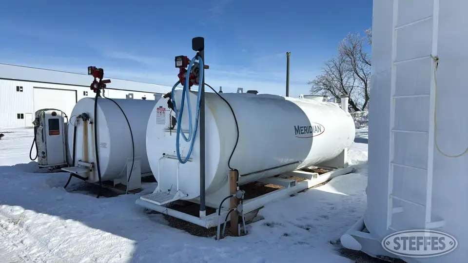 2015 Meridian 10000L DW Fuel Tank
