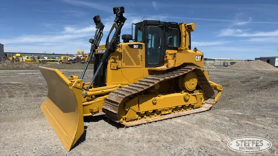 2014 CAT D6T LGP Dozer
