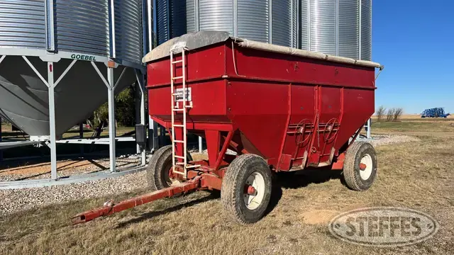 Unverferth gravity wagon