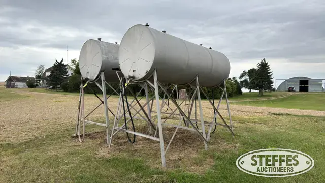 Westeel split fuel tank