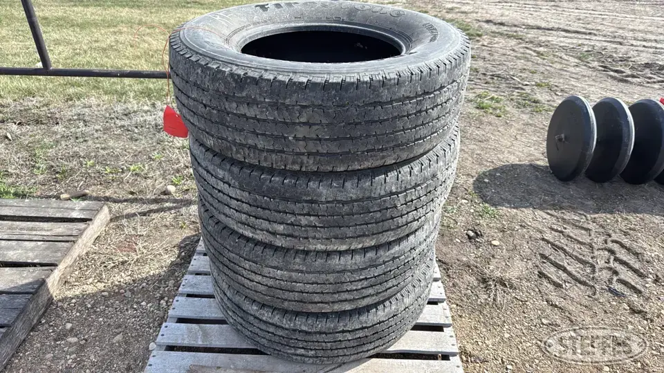(4) Firestone Transforce LT275/70R18 tires Passenger-Light Truck Tire