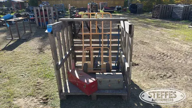 Dolly’s & toolboxs