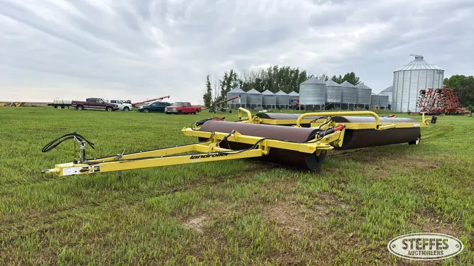 Degelman 7645 Land Roller