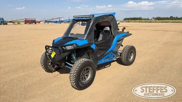 2015 Polaris RZR 1000