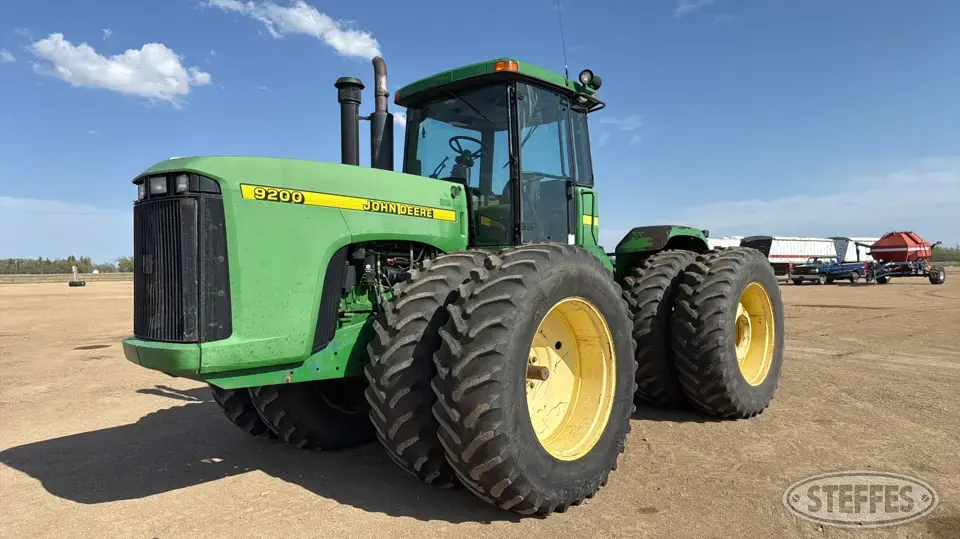 1998 John Deere 9200 4WD Tractor