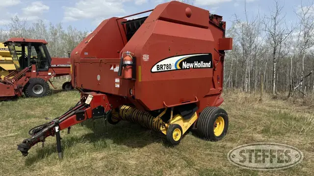 2007 New Holland BR780A
