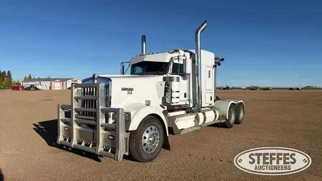 2016 Kenworth W900